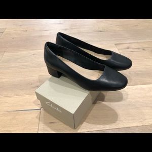 Clarks leather Pumps